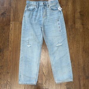Light Blue High-Waisted Jeans